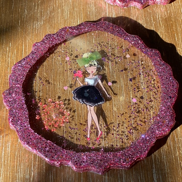 Coasters and trays - Picture 3 of 11